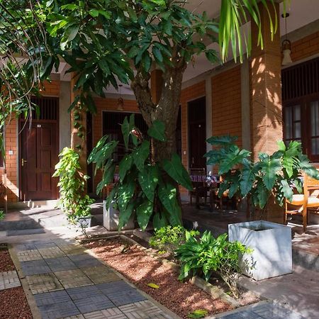 Eco Square Resort Мириса Екстериор снимка