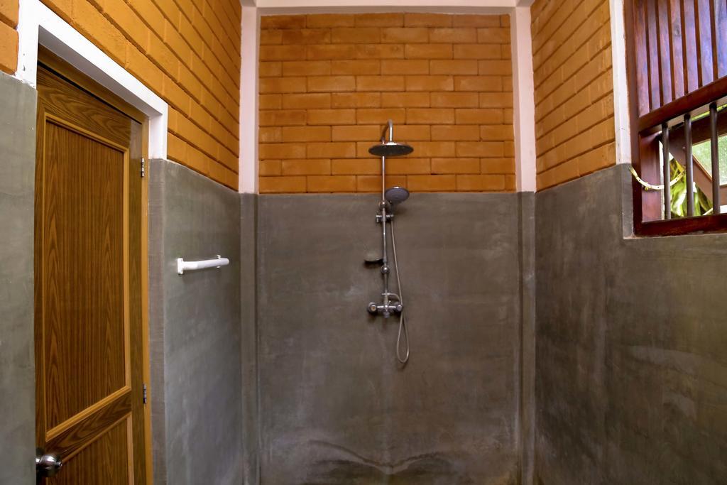 Eco Square Resort Мириса Стая снимка