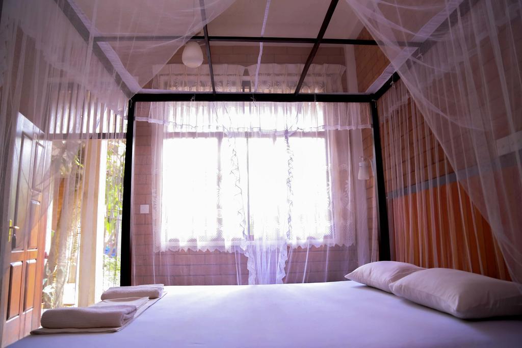Eco Square Resort Мириса Стая снимка