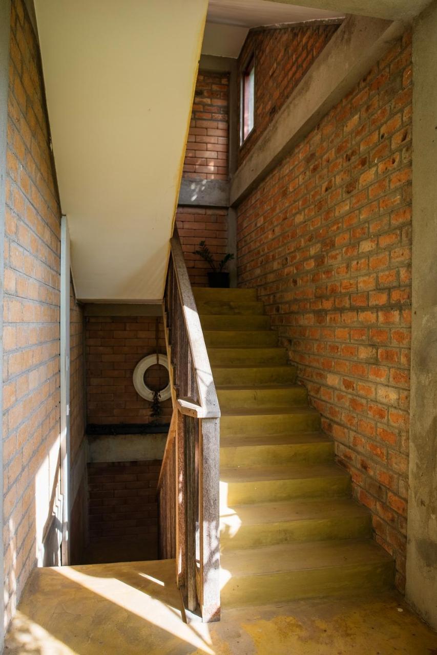 Eco Square Resort Мириса Екстериор снимка